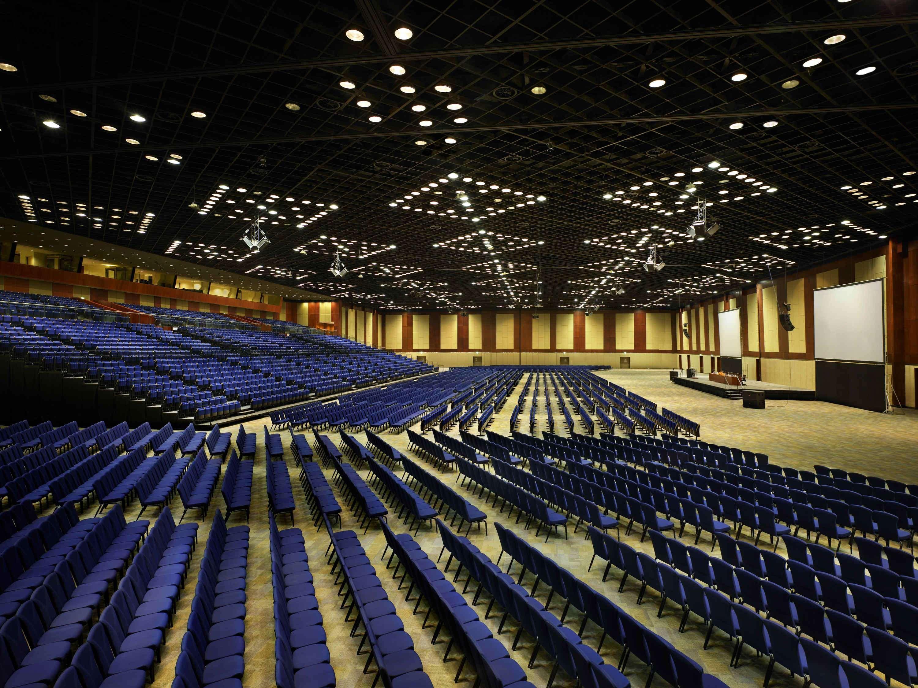 Novotel Hyderabad Convention Centre Exterior foto